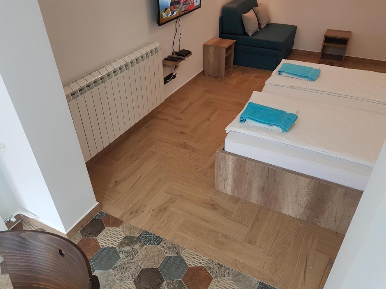 Apartman Simic 2 Valjevo Exteriér fotografie